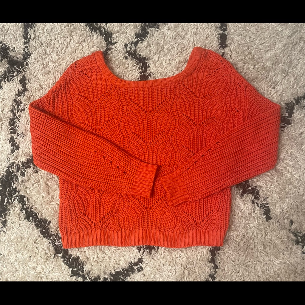 525 Sweater